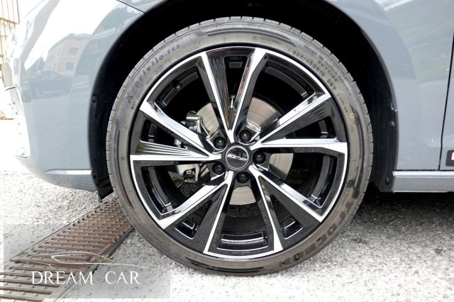 VOLKSWAGEN Caddy usata, con Park Distance Control