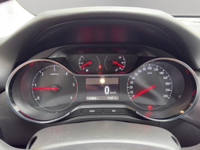 OPEL Crossland X usata, con Servosterzo