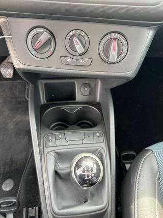 SEAT Ibiza usata 17