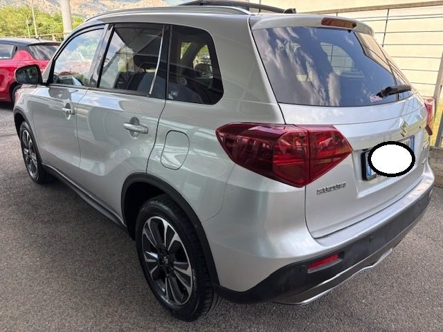 SUZUKI Vitara usata, con Autoradio