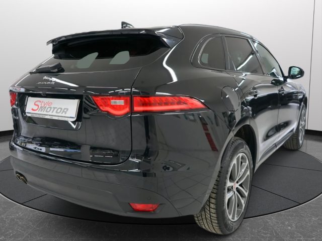JAGUAR F-Pace usata, con Airbag laterali