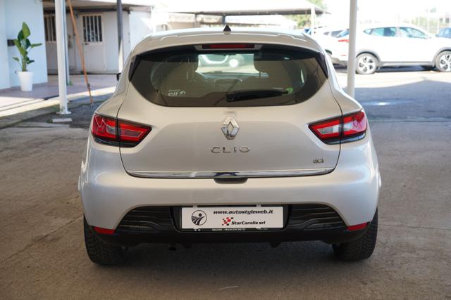 RENAULT Clio usata, con Controllo trazione