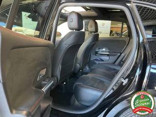 MERCEDES-BENZ GLA 200 usata, con Tettuccio apribile