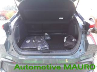 TOYOTA C-HR usata, con Sistema di navigazione