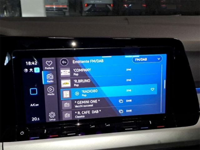 VOLKSWAGEN Golf Variant usata, con Controllo automatico clima