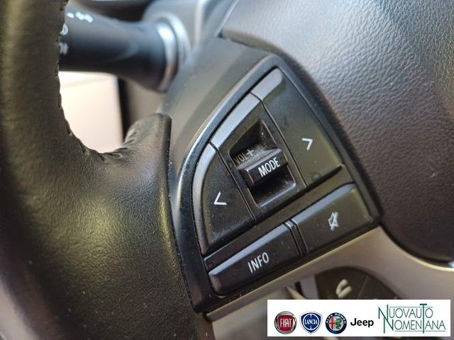 SUZUKI Ignis usata, con Sistema di navigazione