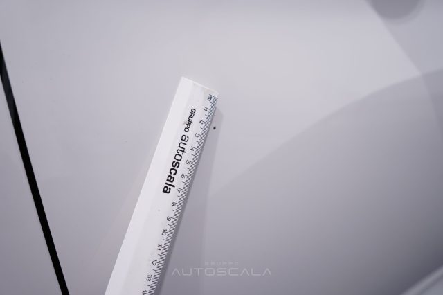 PEUGEOT 208 usata, con Airbag testa