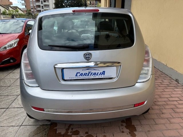 LANCIA Ypsilon usata, con Boardcomputer