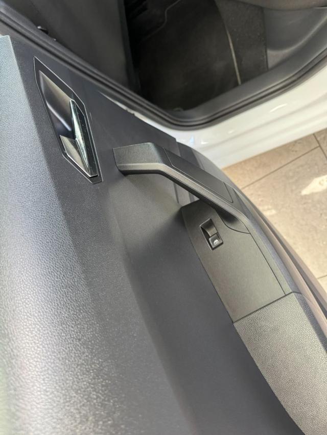 SEAT Ibiza usata, con Volante in pelle