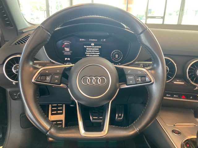 AUDI TT usata, con Fendinebbia