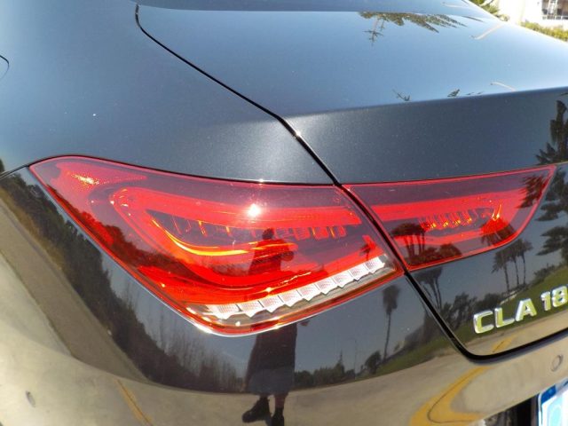 MERCEDES-BENZ CLA 180 usata, con Specchietti laterali elettrici