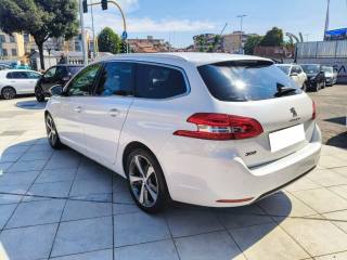 PEUGEOT 308 usata, con Boardcomputer