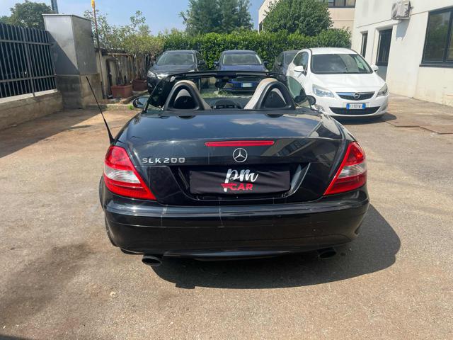 MERCEDES-BENZ SLK 200 usata, con Cerchi in lega