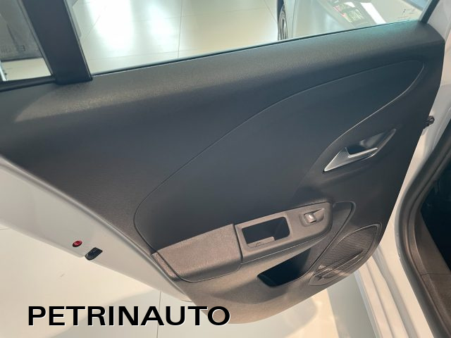 OPEL Corsa usata, con ESP