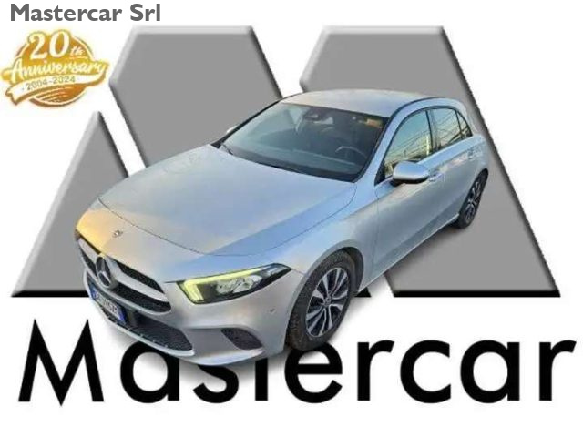 MERCEDES-BENZ A 180 usata, con Autoradio