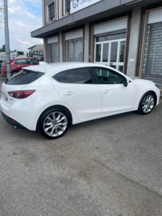 MAZDA 3 usata, con Fari Xenon