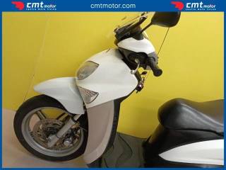 YAMAHA Xenter 150 usata 13