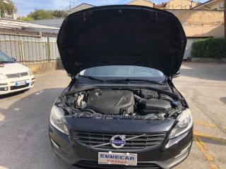 VOLVO V60 usata, con Sensori di parcheggio posteriori