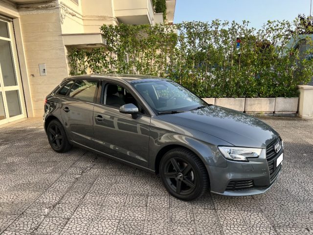 AUDI A3 usata 1