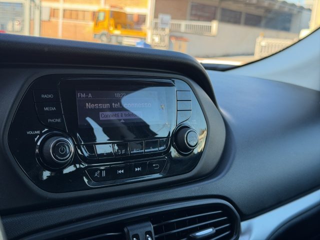 FIAT Tipo usata, con Autoradio digitale