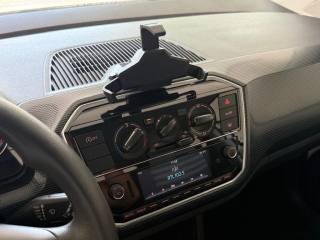 VOLKSWAGEN up! usata, con Sedile posteriore sdoppiato