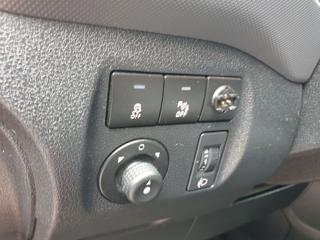 PEUGEOT Partner usata, con Volante multifunzione