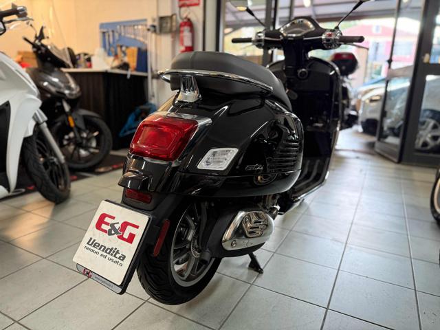 PIAGGIO Vespa GTS 300 Super usata 3