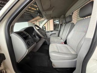VOLKSWAGEN Transporter usata 17