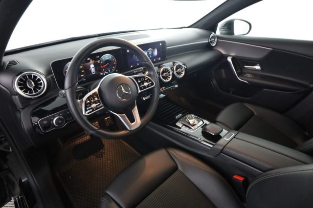 MERCEDES-BENZ A 180 usata 0