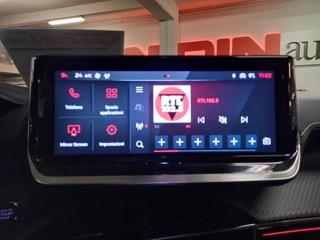 PEUGEOT 2008 usata, con Controllo trazione