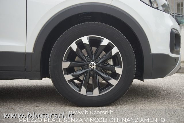 VOLKSWAGEN T-Cross usata 23