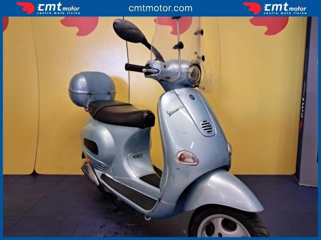 PIAGGIO Vespa 125 ET4 usata 1