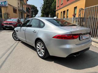 JAGUAR XF usata, con Alzacristalli elettrici