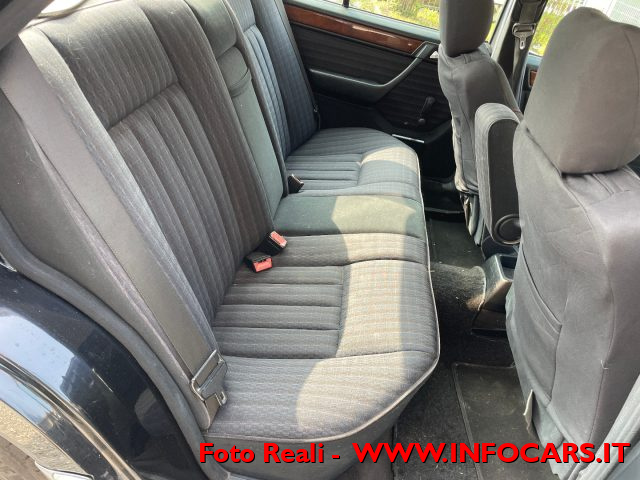 MERCEDES-BENZ 200 usata 15