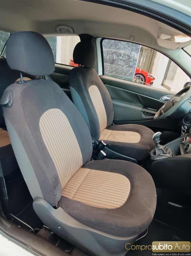 LANCIA Ypsilon usata 9