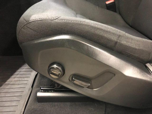 VOLVO XC60 usata, con Fari LED