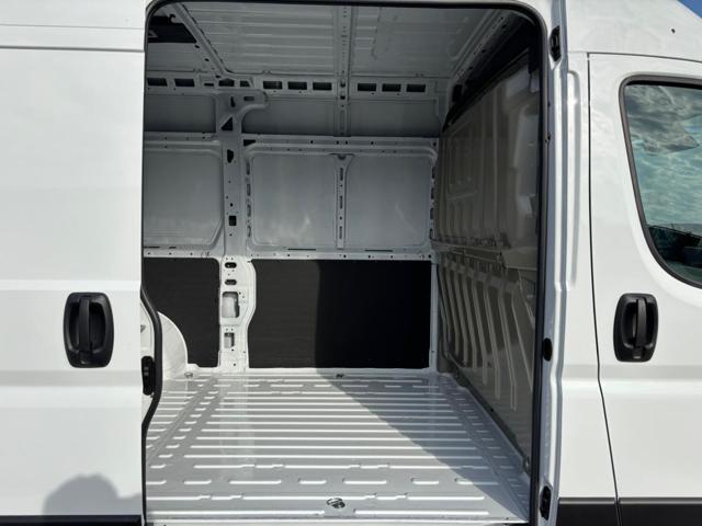 PEUGEOT Boxer usata, con Fendinebbia