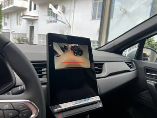 RENAULT Captur usata, con Autoradio digitale
