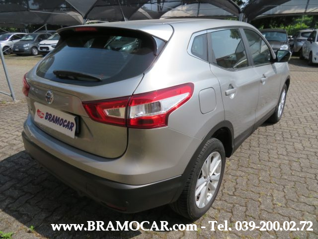 NISSAN Qashqai usata, con Autoradio