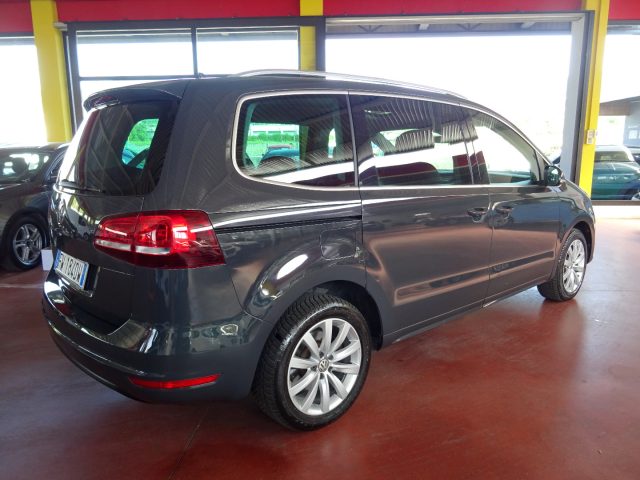VOLKSWAGEN Sharan usata, con Boardcomputer