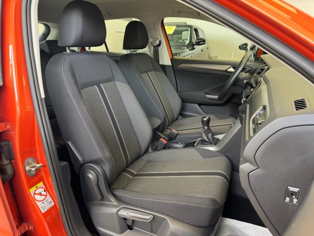 VOLKSWAGEN T-Roc usata, con Climatizzatore