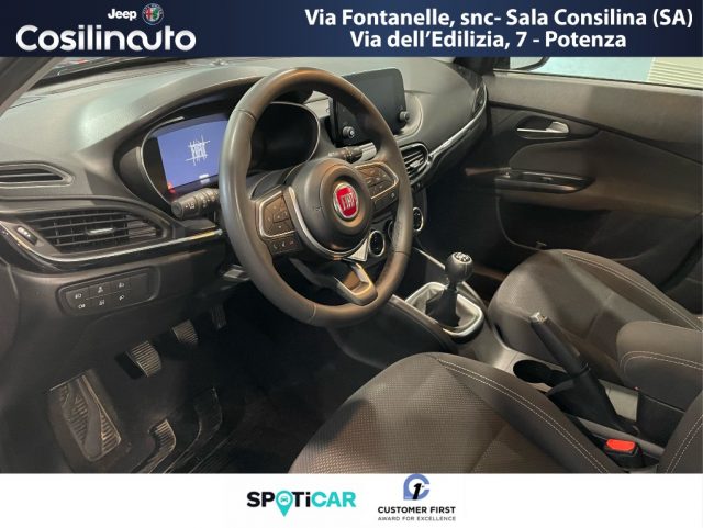 FIAT Tipo usata, con Controllo automatico clima