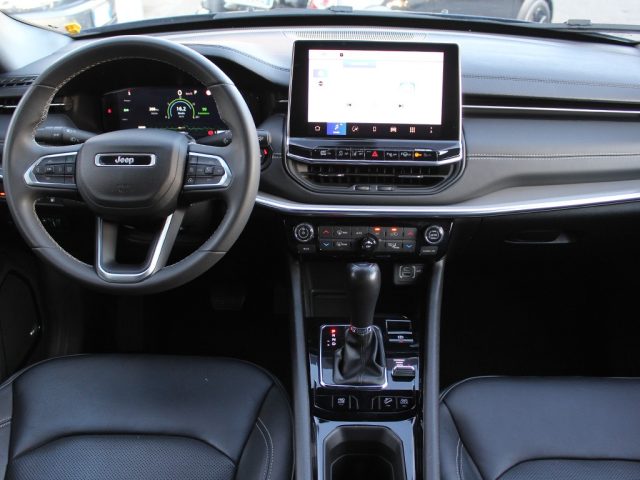 JEEP Compass usata, con Interni in pelle