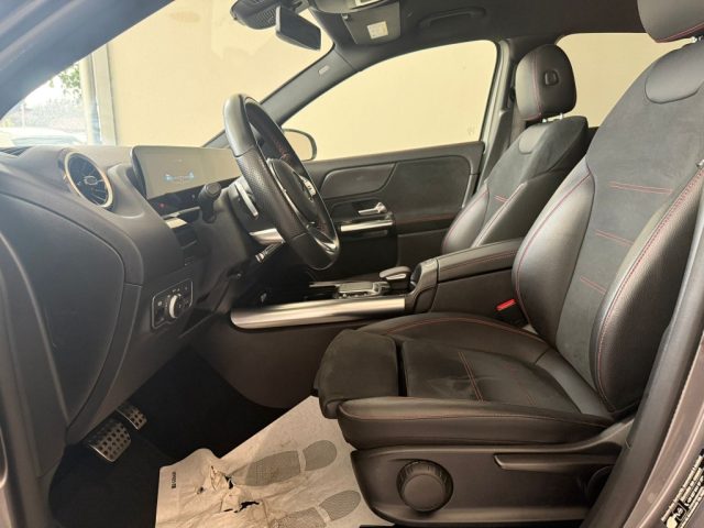MERCEDES-BENZ GLA 220 usata, con Frenata d