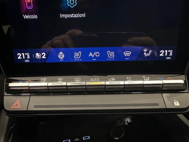 RENAULT Austral usata, con Bluetooth