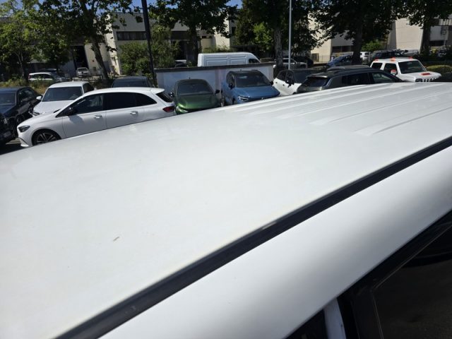 MITSUBISHI Pajero usata, con Autoradio