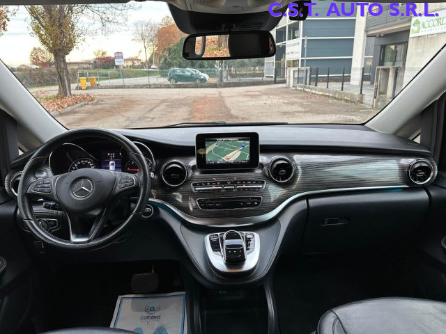 MERCEDES-BENZ V 220 usata, con Fendinebbia