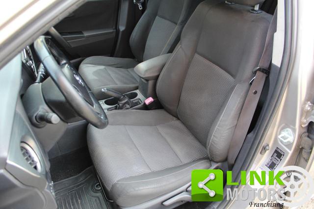 TOYOTA Auris usata, con Bluetooth