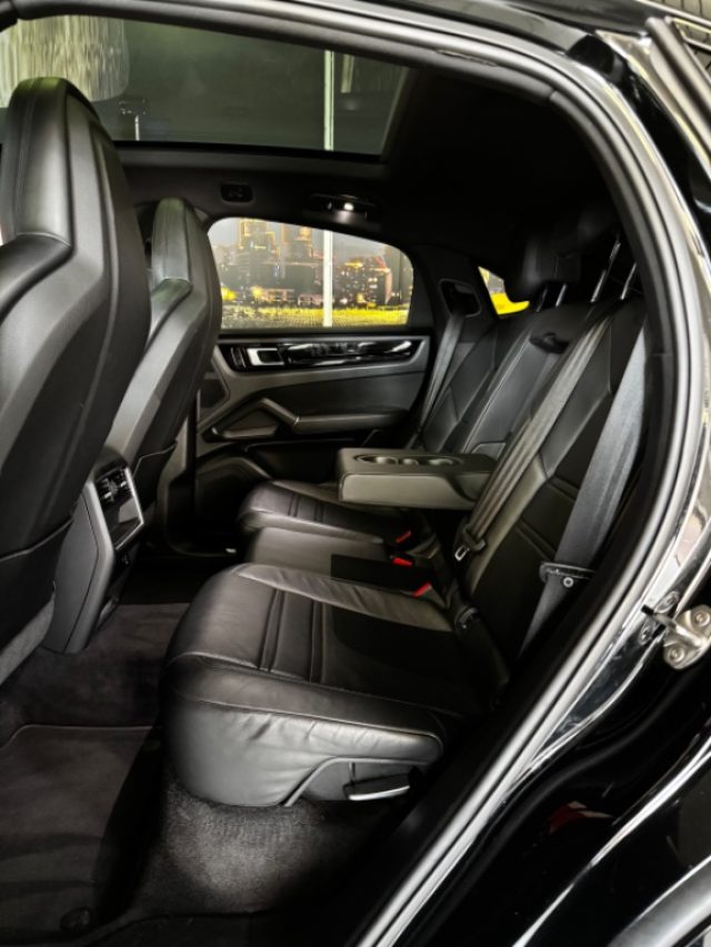 PORSCHE Cayenne usata, con Controllo trazione