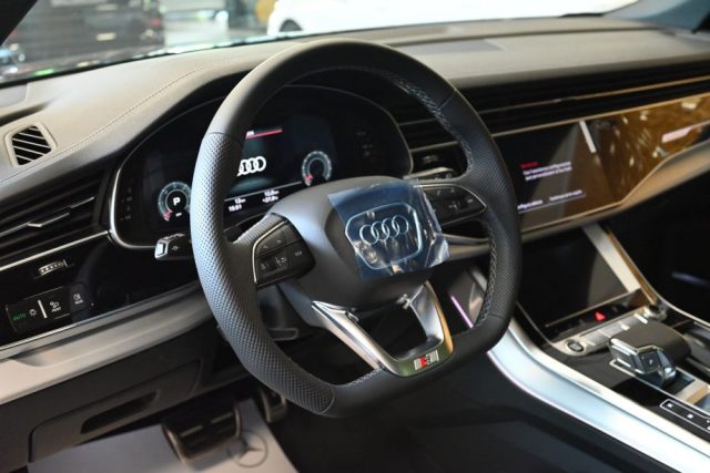 AUDI Q8 usata 40